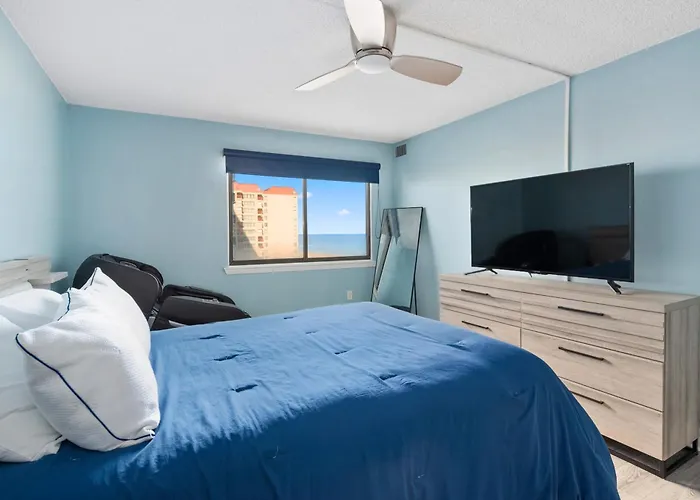 2br Capri Oceanfront Condo, Indoor Pool, Massage Chair, Brand New Bathrooms 2025, Unbeatable Views! * Ocean City