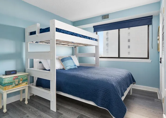 2br Capri Oceanfront Condo, Indoor Pool, Massage Chair, Brand New Bathrooms 2025, Unbeatable Views! Apartment Ocean City