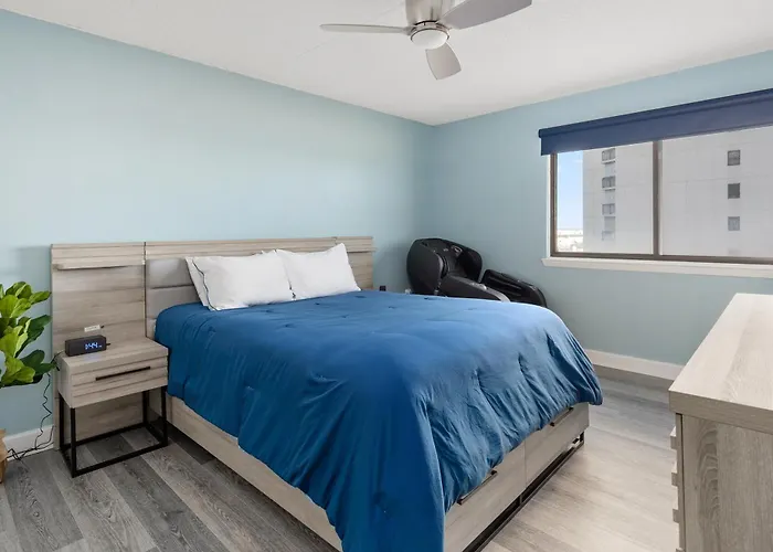 2br Capri Oceanfront Condo, Indoor Pool, Massage Chair, Brand New Bathrooms 2025, Unbeatable Views! Apartment